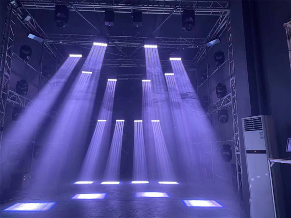 Strobe Matrix Zoom Bar Moving Light