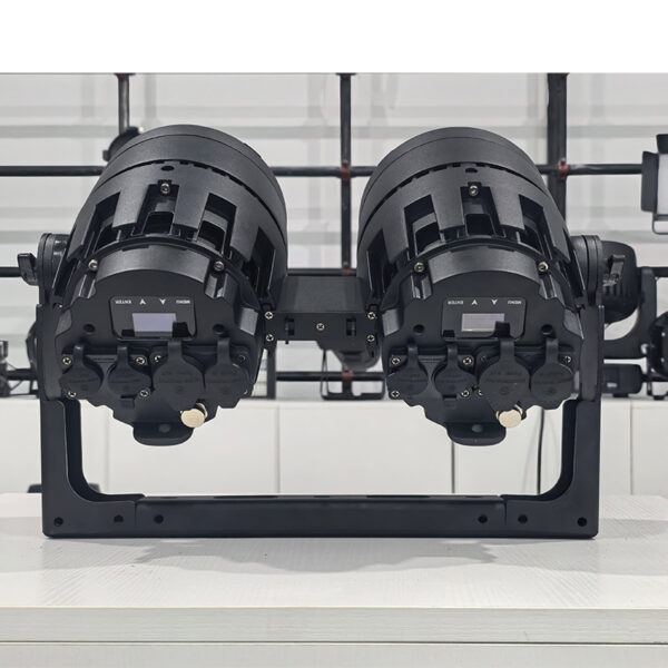 IP65 Connectable 6in1 COB Blinder Light